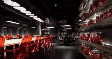 HKIRC醫(yī)療中心，把醫(yī)美中心變成了花園回